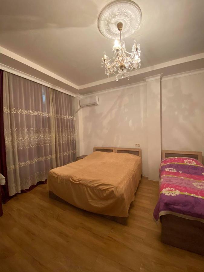 Anna Hostel Кобулеті Екстер'єр фото