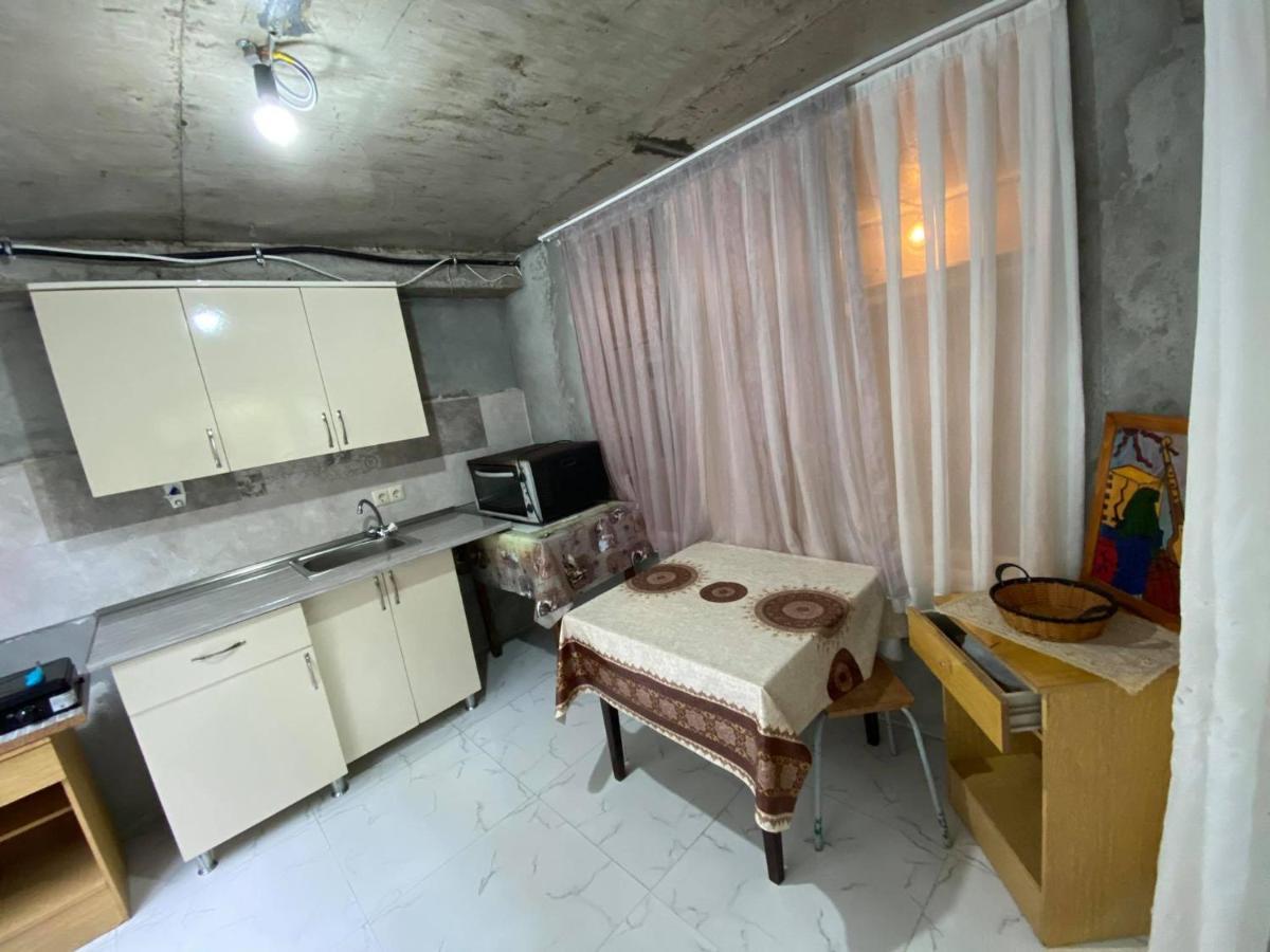 Anna Hostel Кобулеті Екстер'єр фото