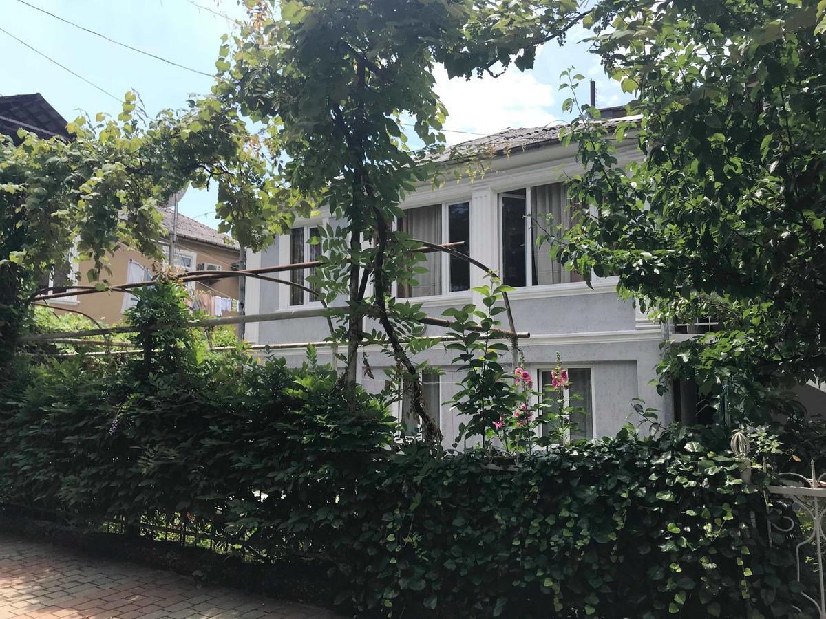 Anna Hostel Кобулеті Екстер'єр фото