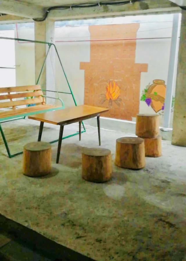 Anna Hostel Кобулеті Екстер'єр фото